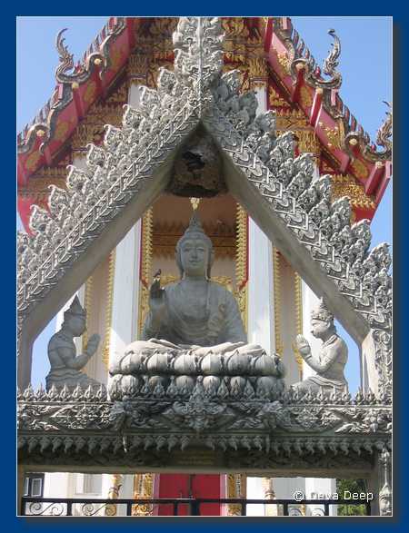 Ubon Ratchathani Wat Luang 20031216 -2